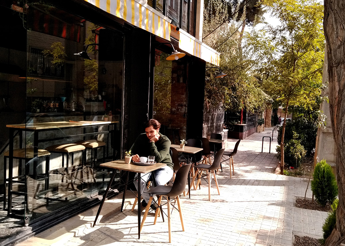 ghazaal-la'li-pal-cafe-02